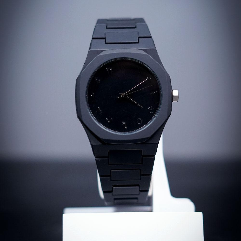 Men's Black Quartz Watch - 1 Pc