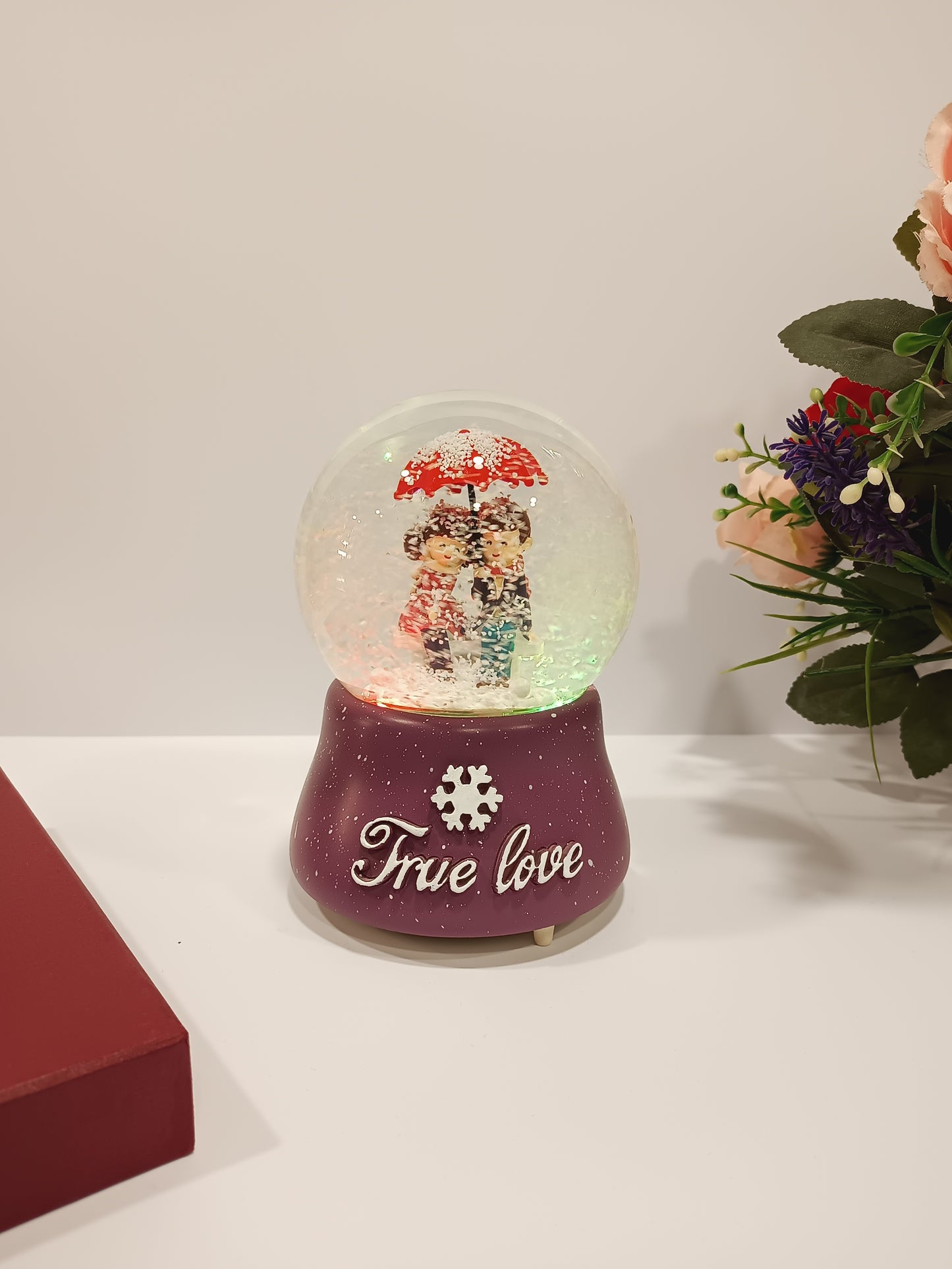 Floweraur True Love Couple Snow Globe Showpiece With LED