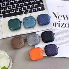 AirPods Pro Chatai Case – Woven Texture Protective Cover with Keychain Hook