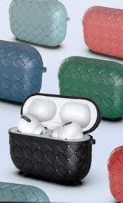 AirPods Pro Chatai Case – Woven Texture Protective Cover with Keychain Hook