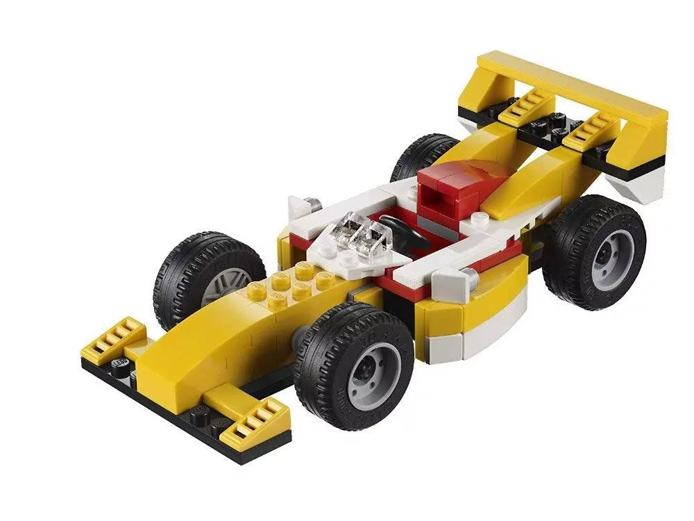 3 in 1 Super Racer Bricks 3106 – 121 pieces