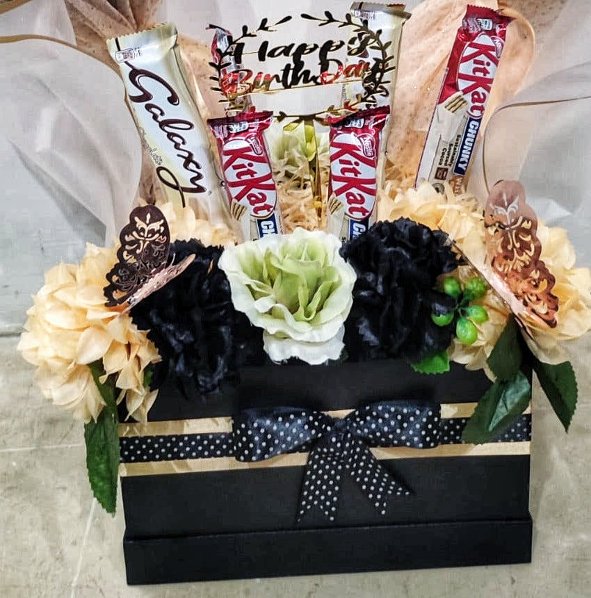 Customized love basket